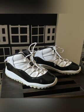 Nike Air Jordan 11 Gratitude 2023 DMP TD 378040-170 Toddler Size 10C